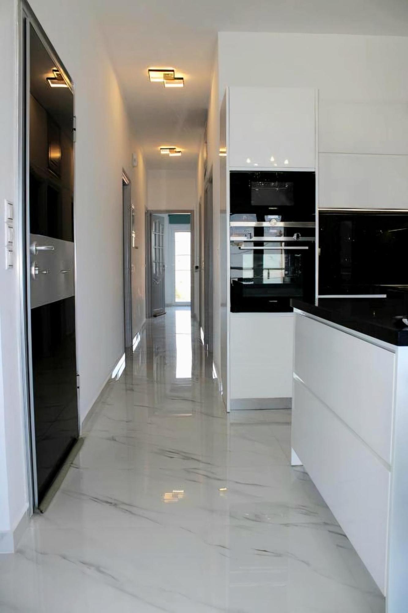 Black & White Seaside House Kalamia Corinth 外观 照片