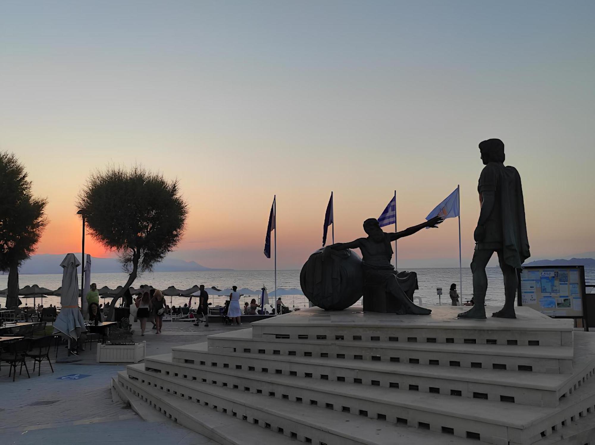 Black & White Seaside House Kalamia Corinth 外观 照片